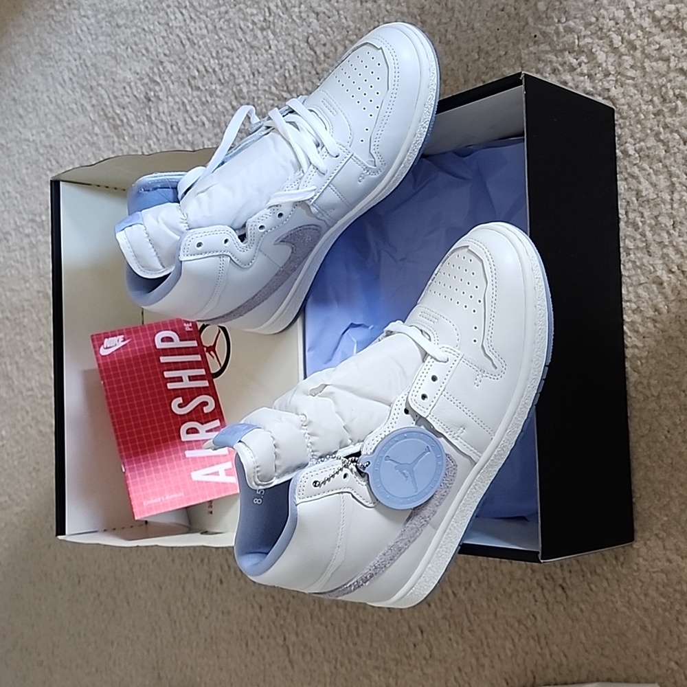 Jordan Air Ship Nike's